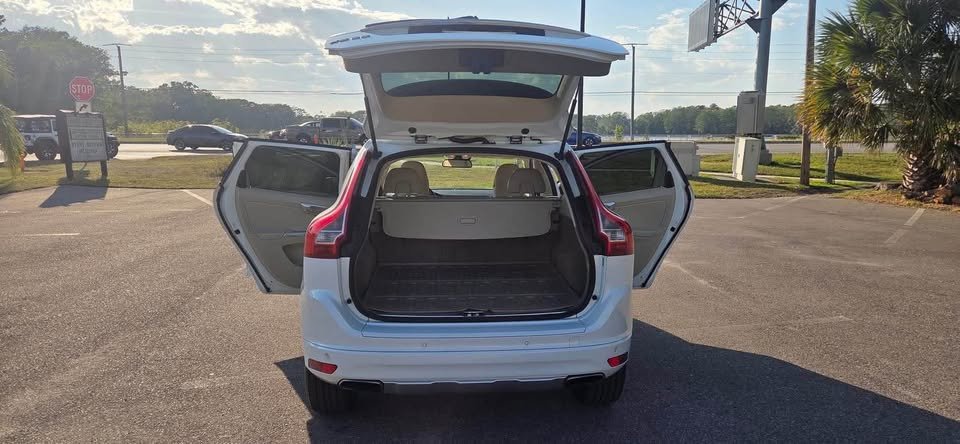 2014 Volvo XC60 White