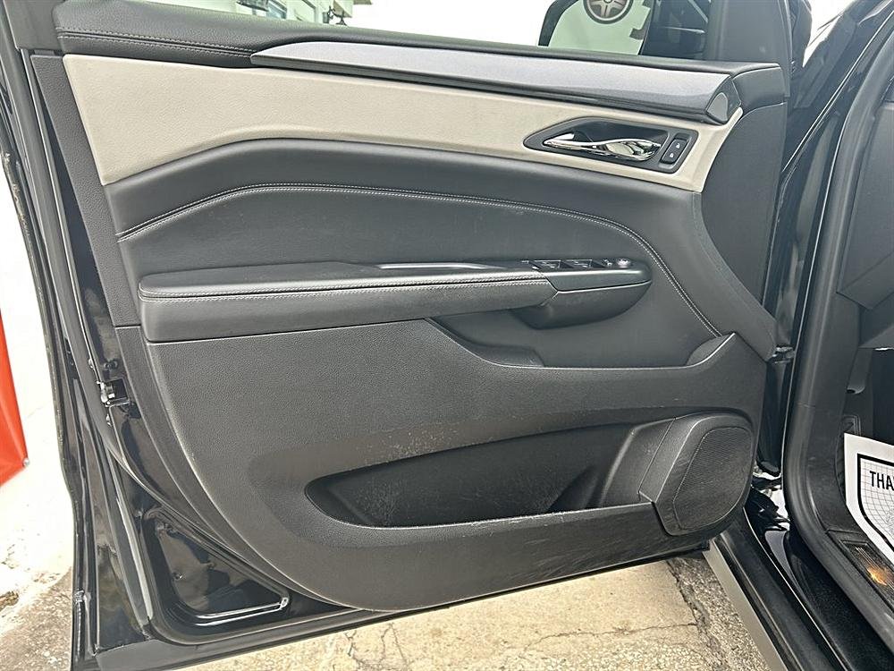 2015 Cadillac SRX Black
