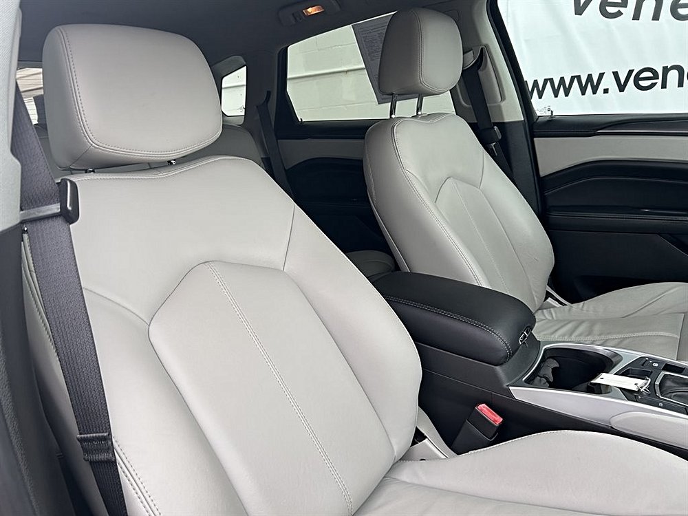 2015 Cadillac SRX Black