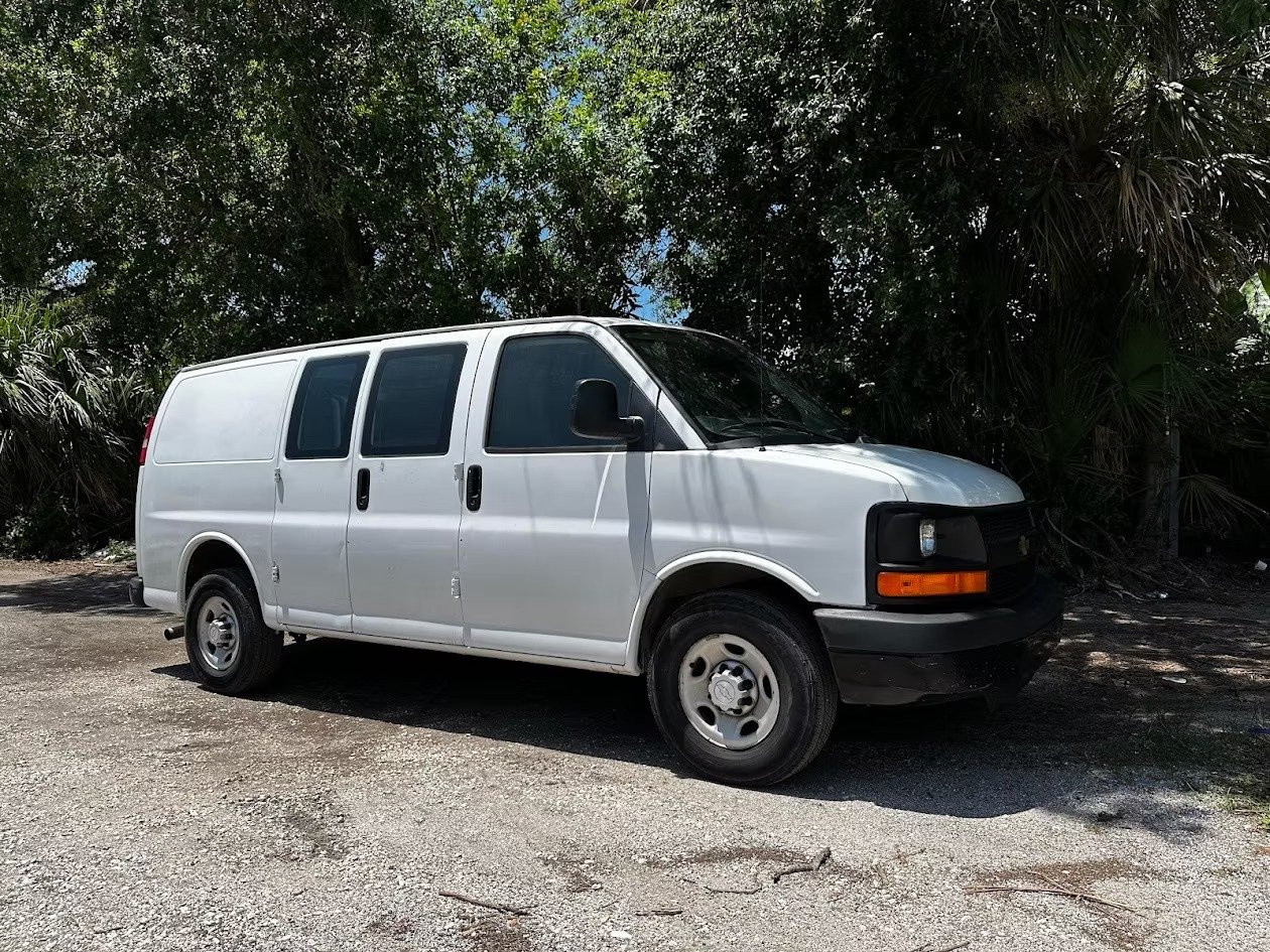 2015 Chevrolet Express G2500