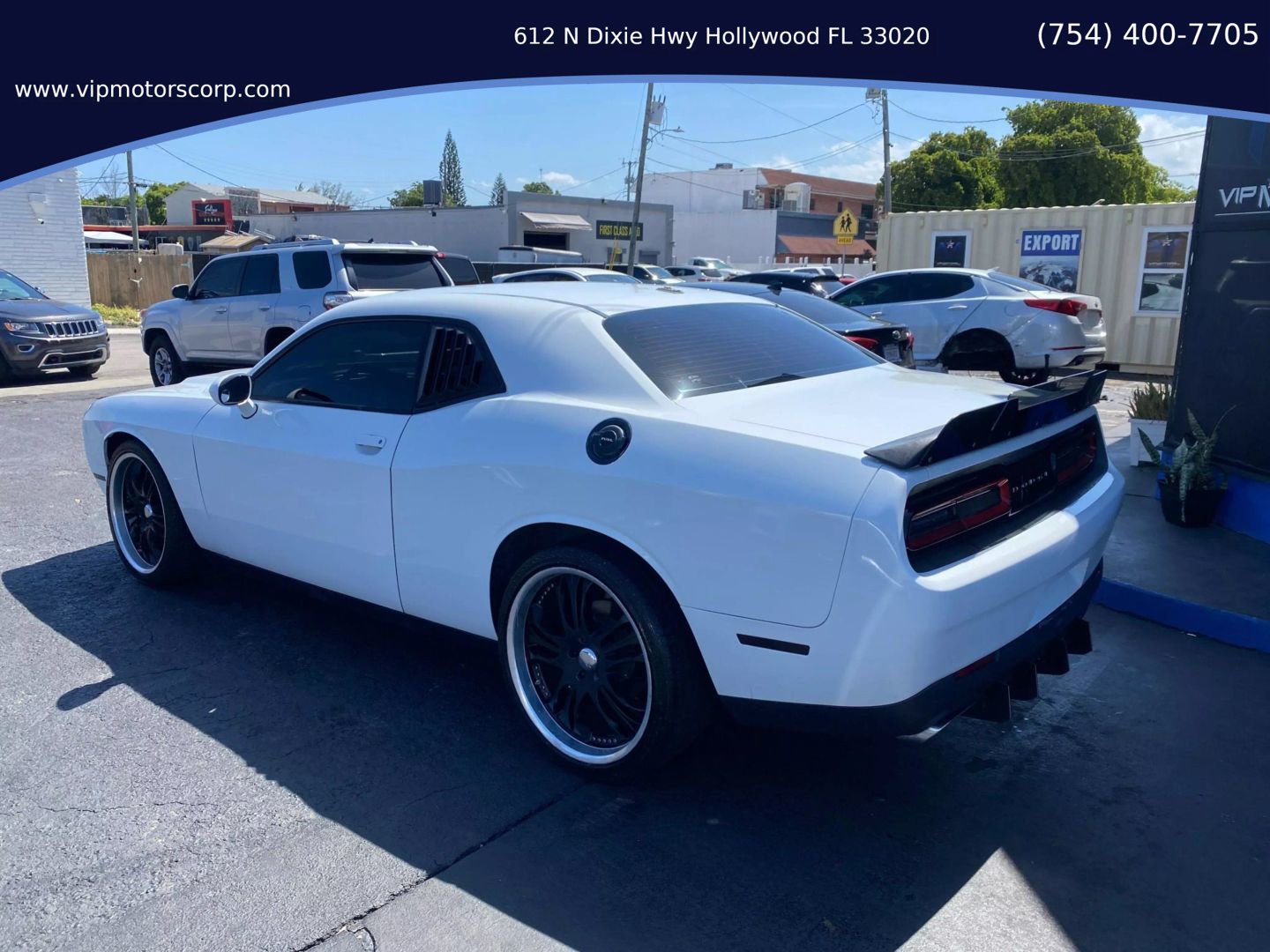 2016 Dodge Challenger R/T Coupe RWD