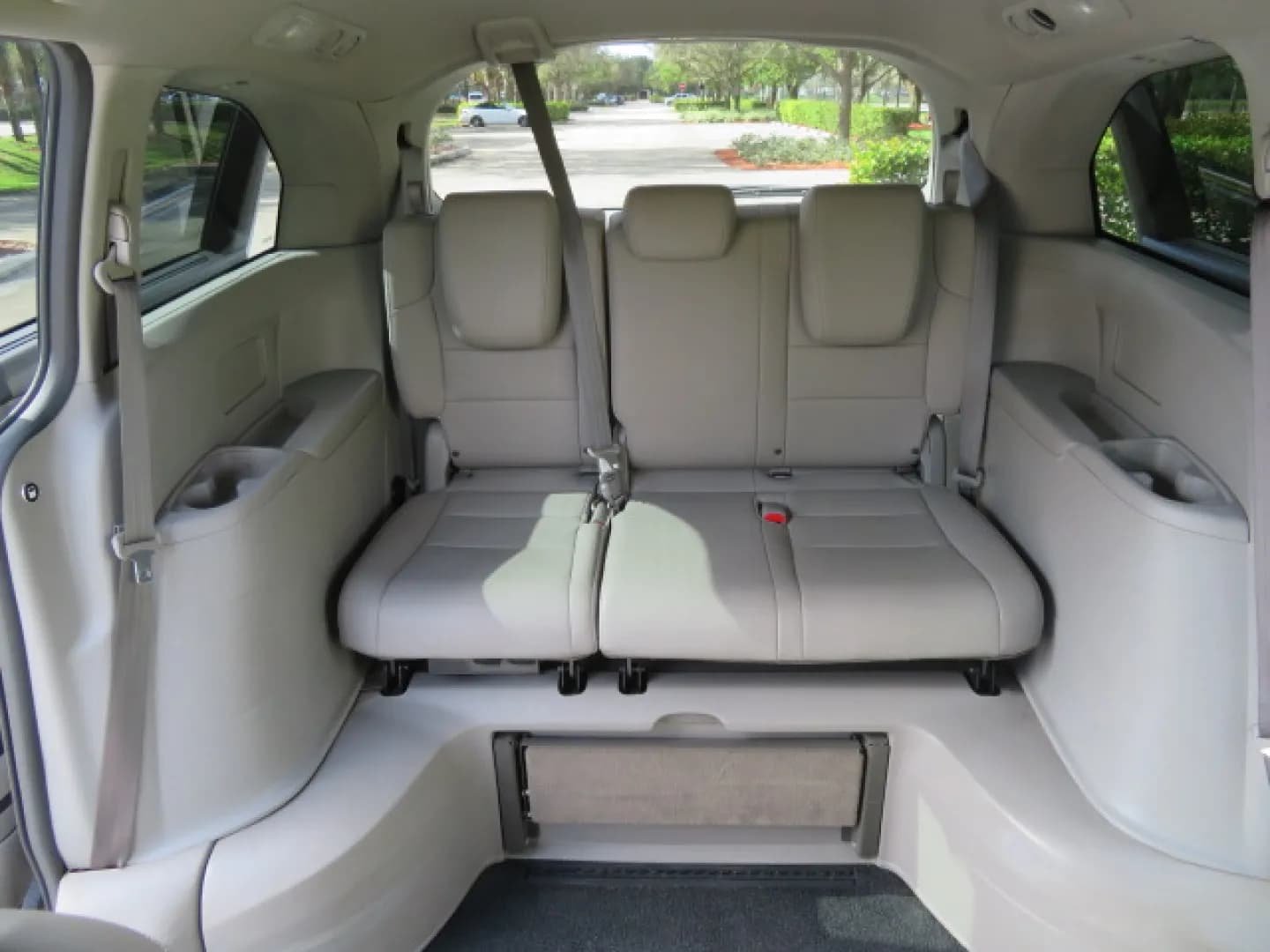 2016 Honda Odyssey EX-L Silver