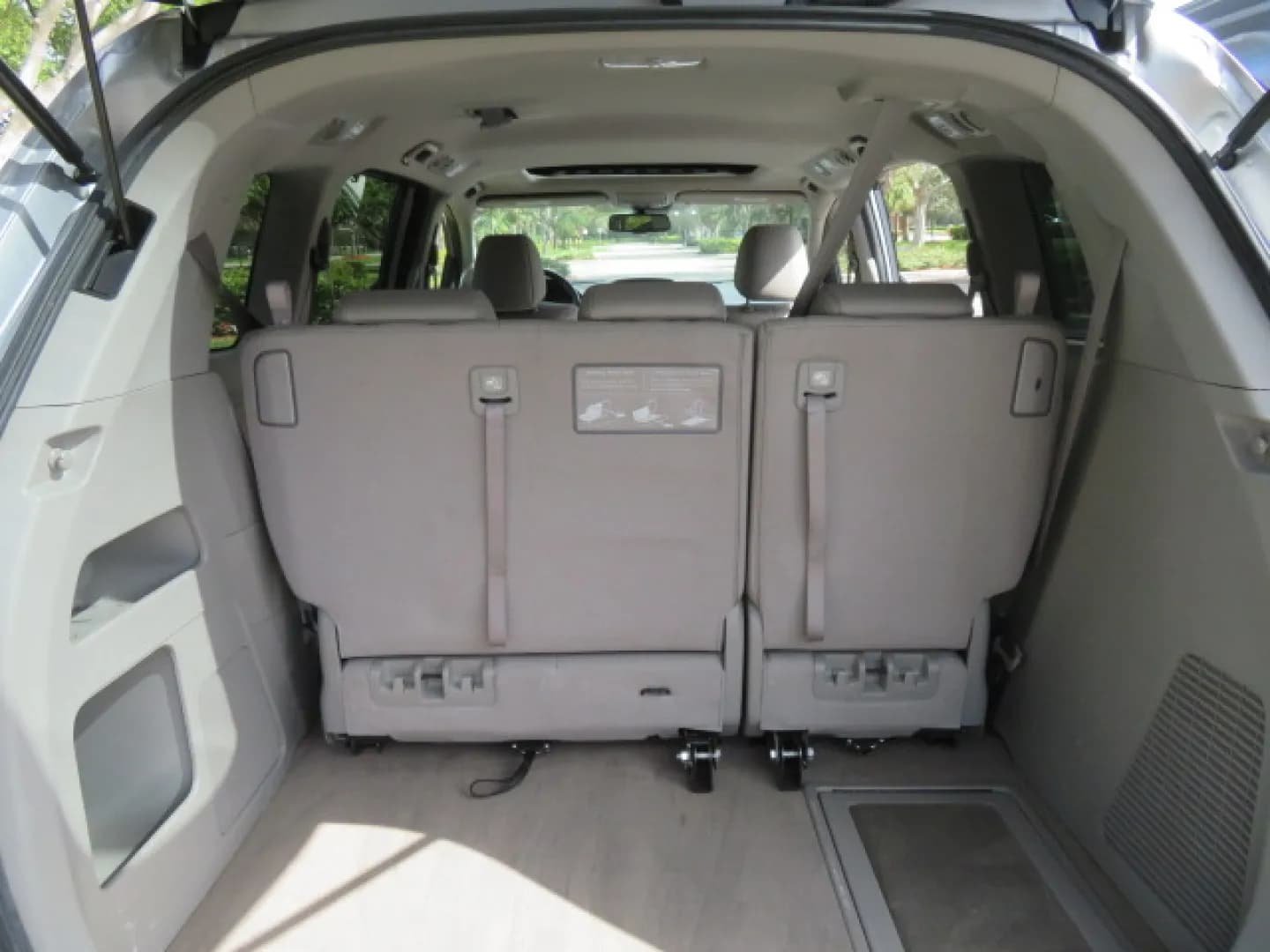 2016 Honda Odyssey EX-L Silver