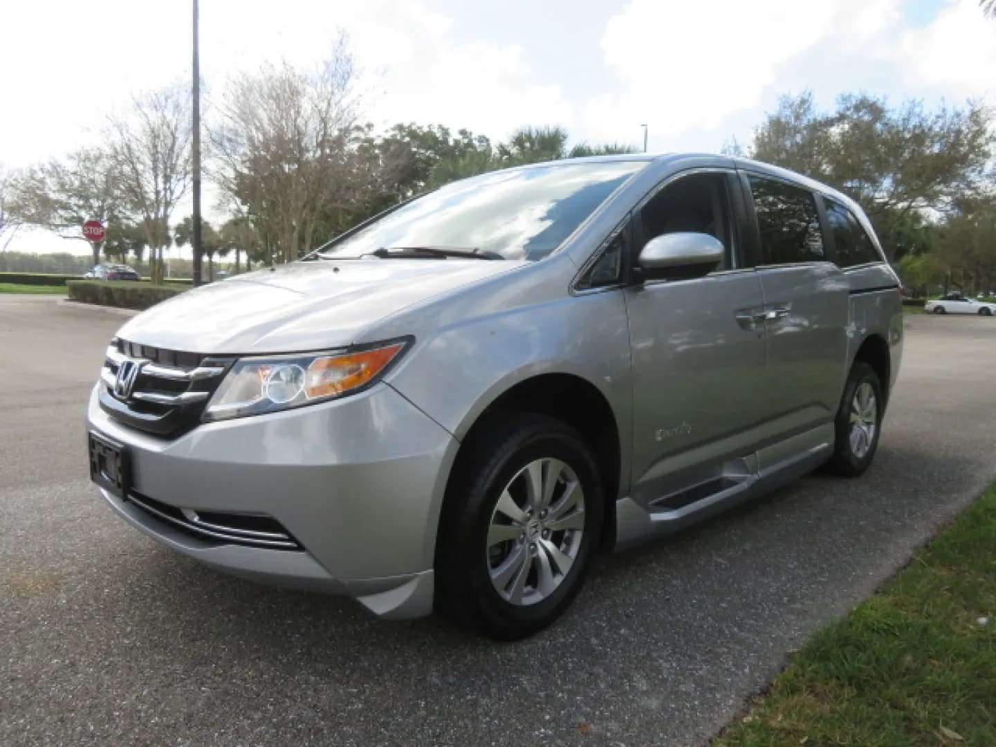 2016 Honda Odyssey EX-L Silver