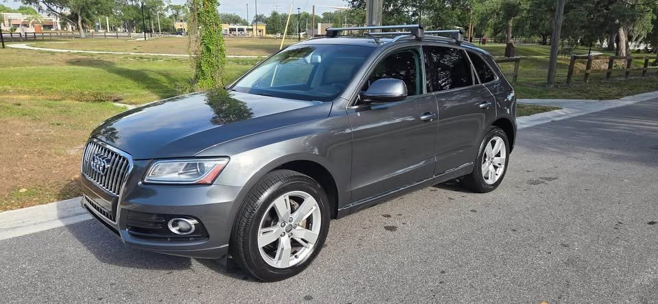 2017 Audi Q5 Grey