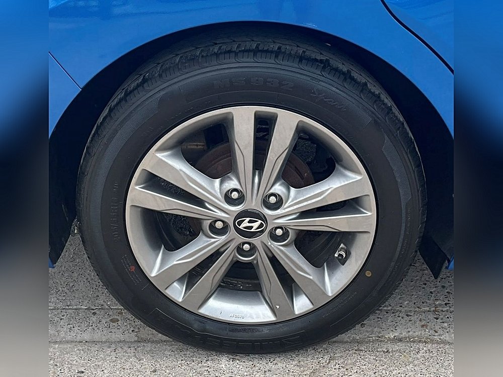 2017 Hyundai Elantra SD Blue