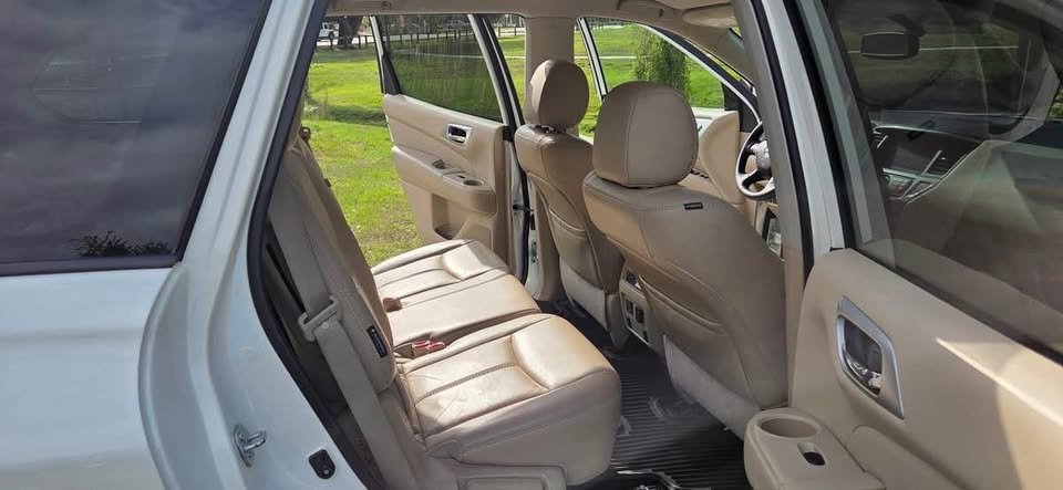 2018 Nissan Pathfinder White