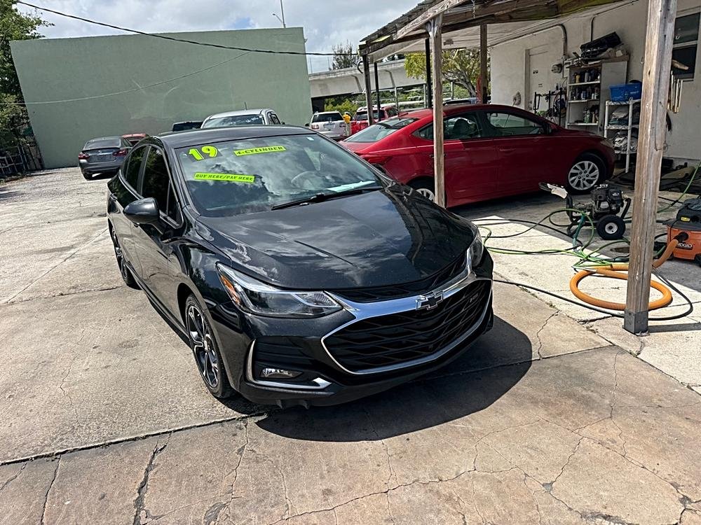 2019 Chevrolet Cruze LT Black