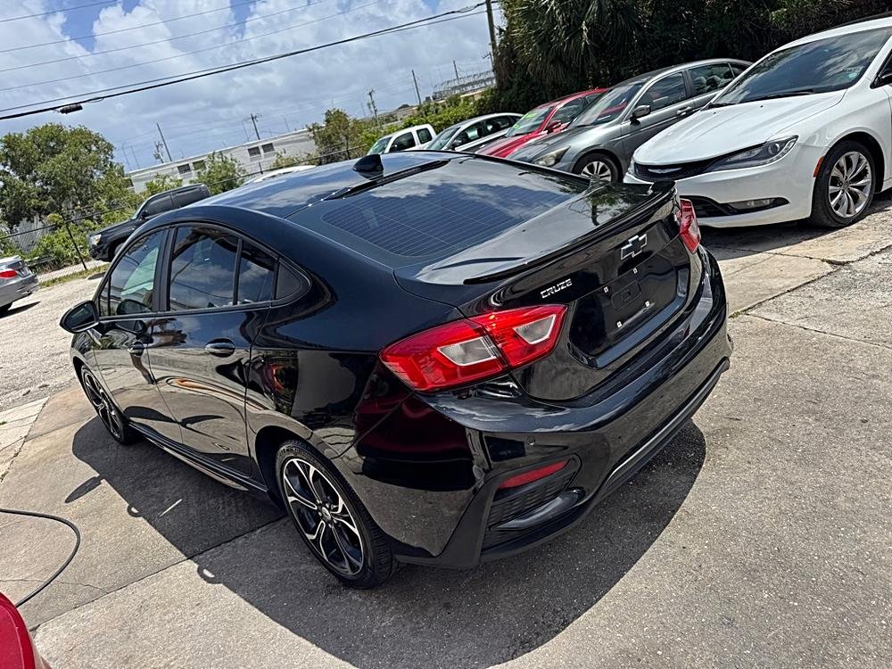2019 Chevrolet Cruze LT Black