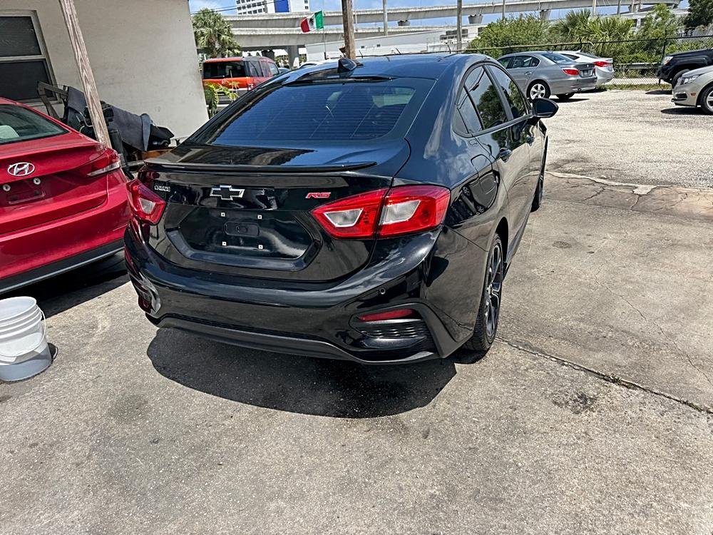 2019 Chevrolet Cruze LT Black