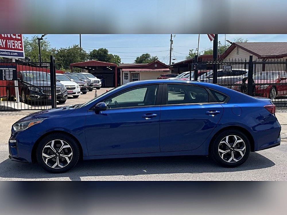 2019 Kia Forte FE Blue