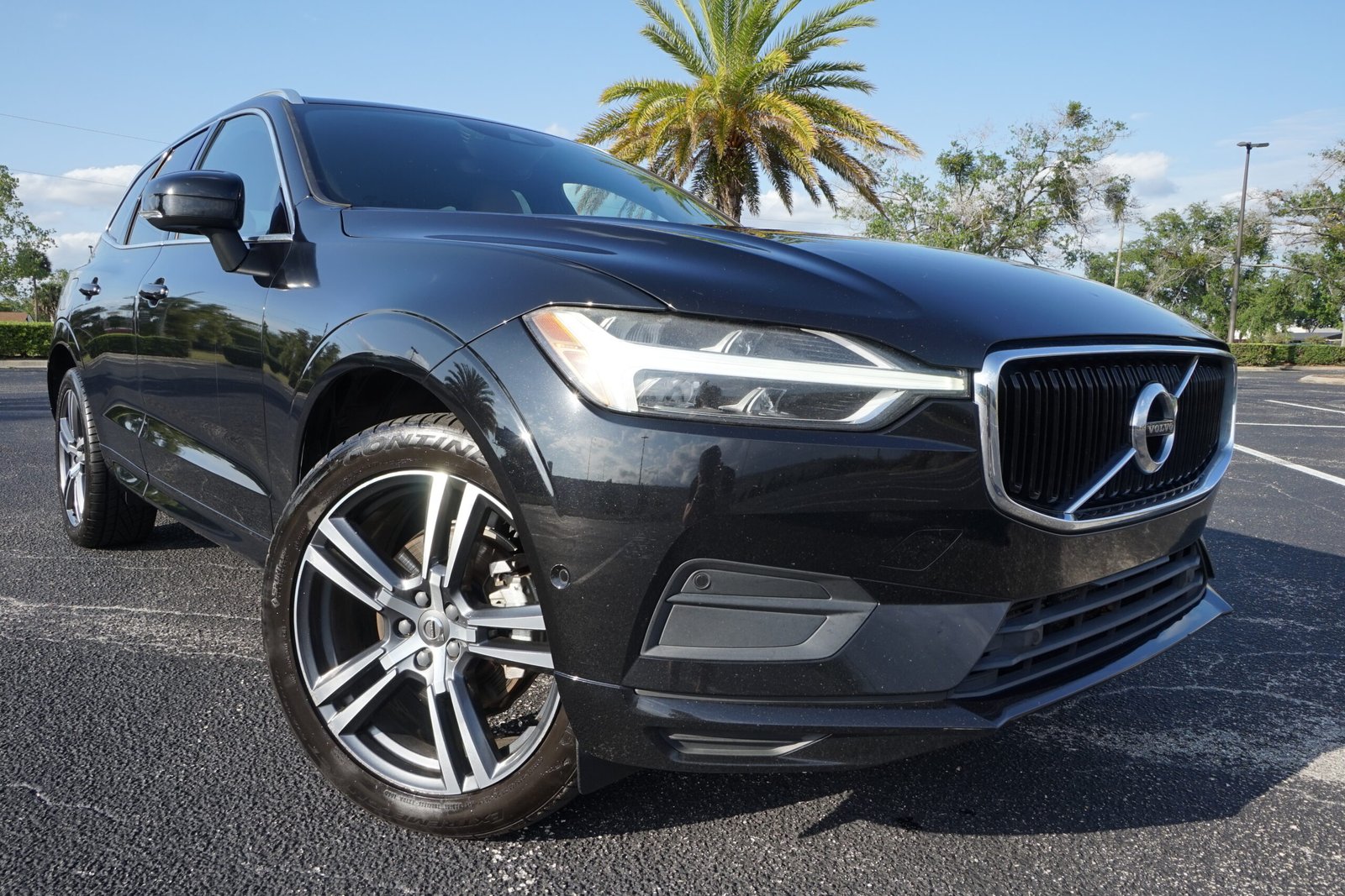 2019 Volvo XC60 T5 Momentum FWD SUV