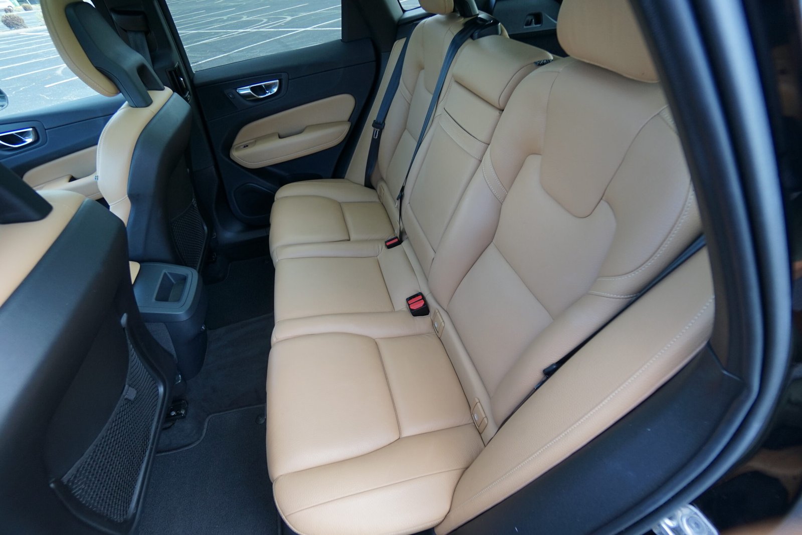 2019 Volvo XC60 T5 Momentum FWD SUV