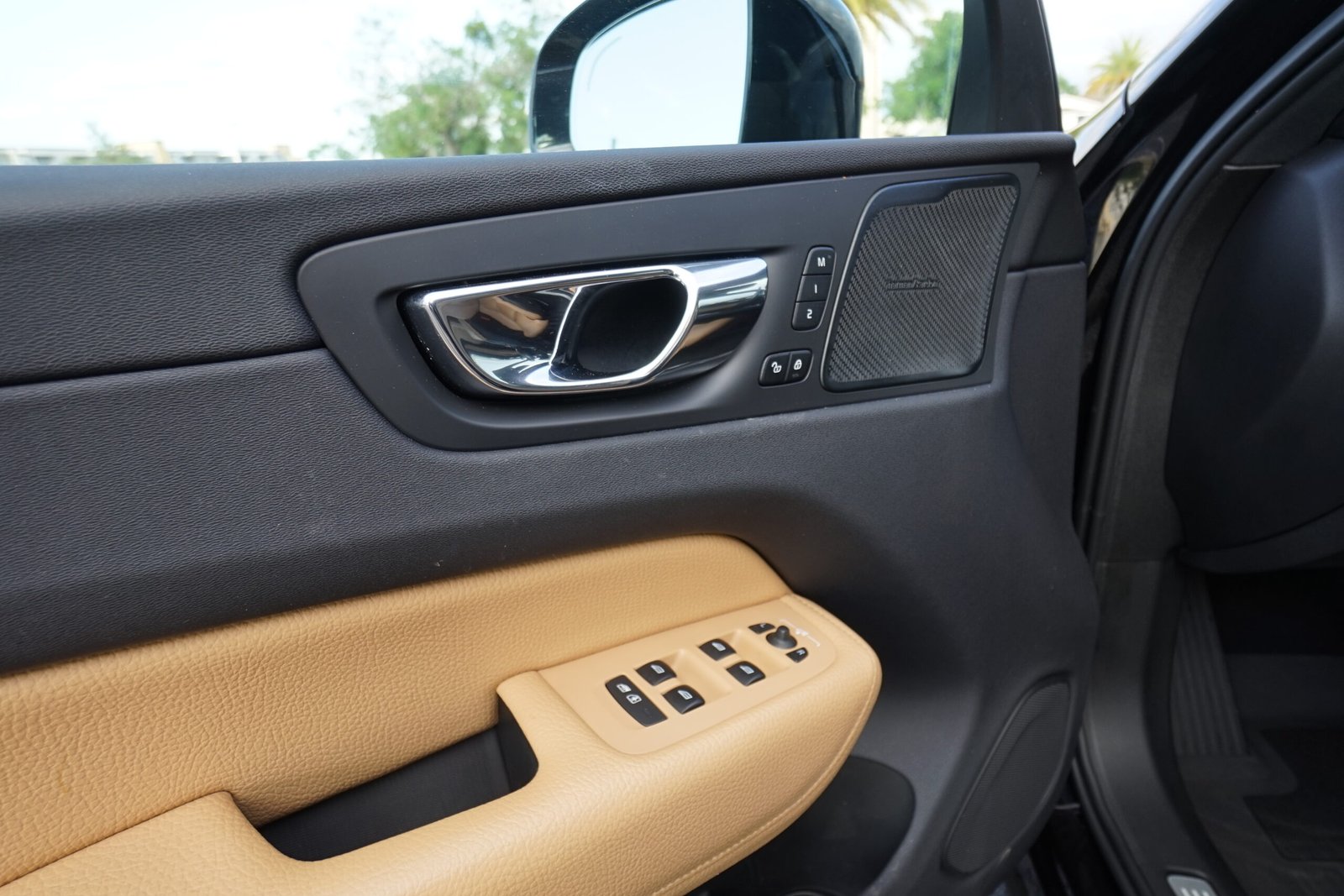 2019 Volvo XC60 T5 Momentum FWD SUV