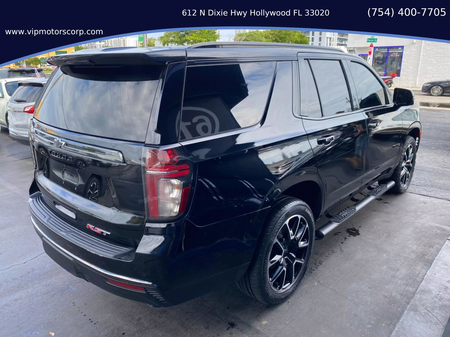 2022 Chevrolet Tahoe RST Black