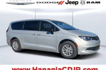 New 2026 Chrysler Voyager LX