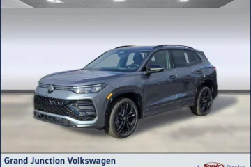 New 2026 Volkswagen Tiguan 2.0T SE R-Line Black 4MOTION