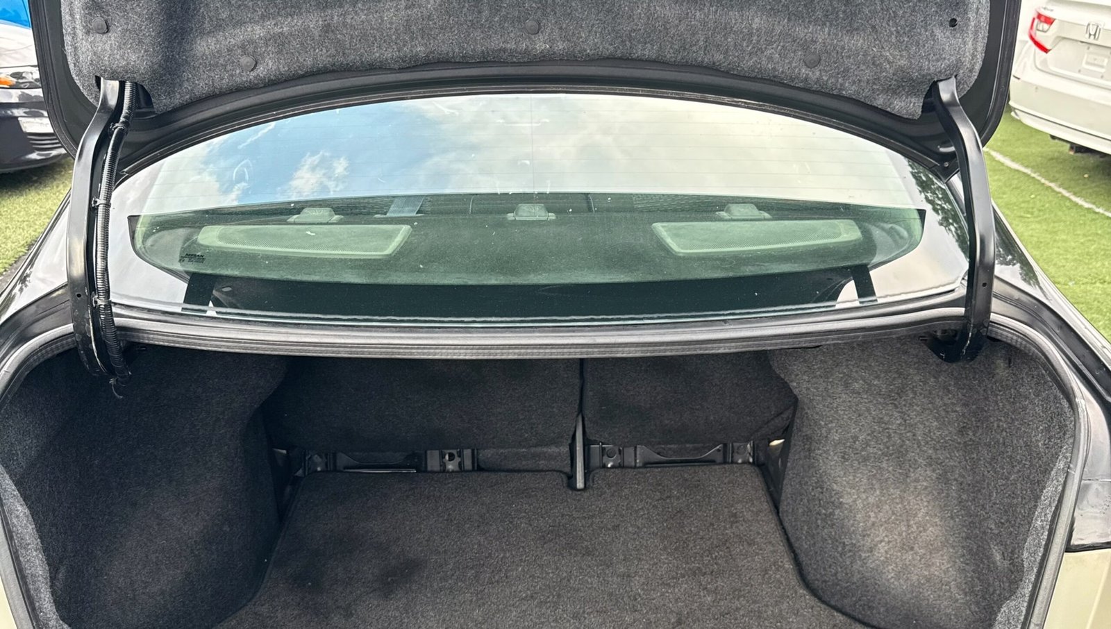 2017 Nissan Sentra SR in Black