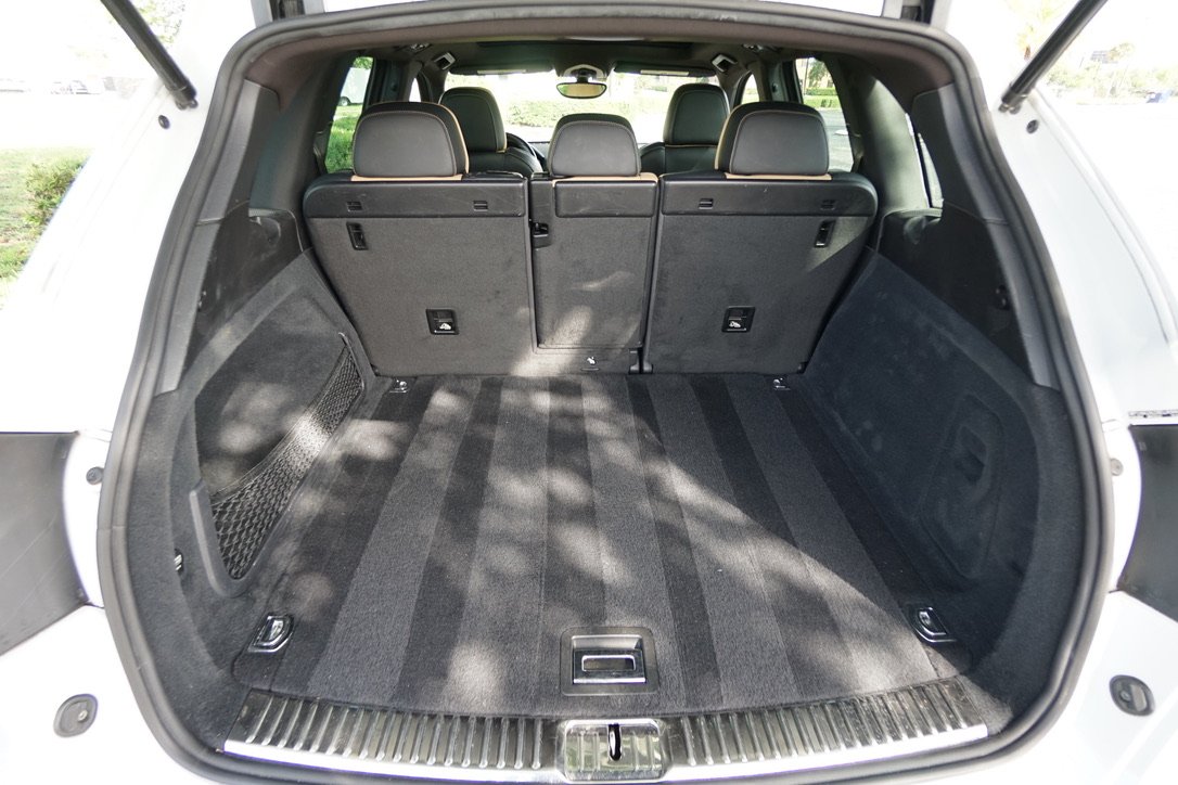 Porsche Cayenne Platinum Edition AWD