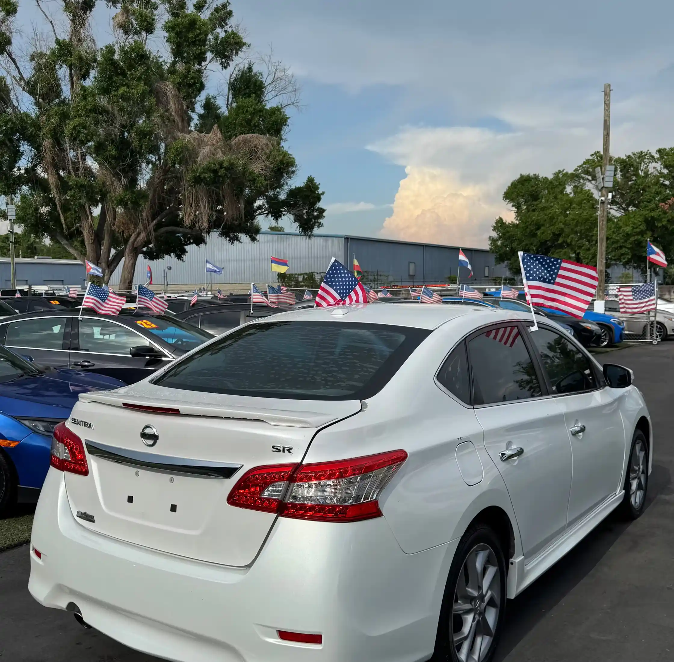 Sentra SR model 2025 for sale