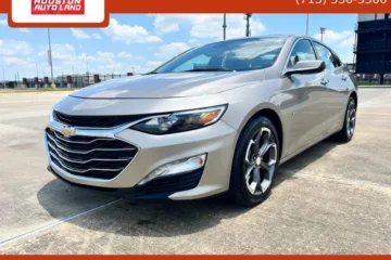 Used 2024 Chevrolet Malibu LT