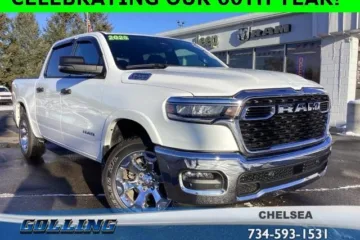 Used 2025 RAM 1500 Big Horn/Lone Star